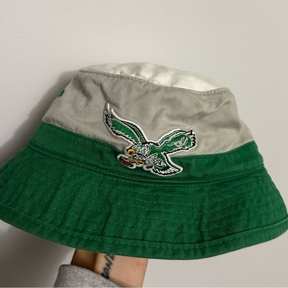 Mitchell & Ness Philadelphia Eagles Bucket Hat Throwback Hat Retro Gray Green main image 6